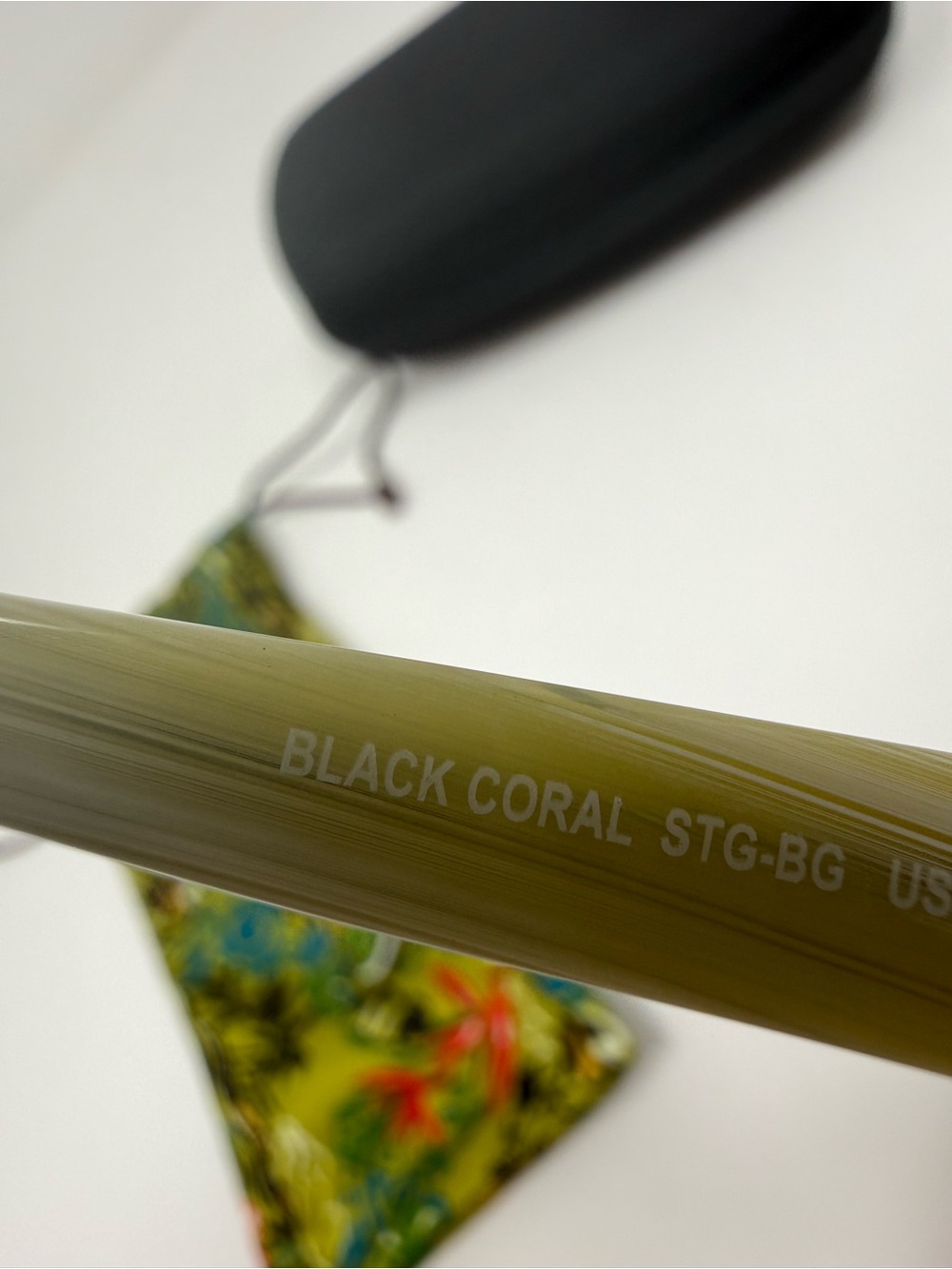 Maui Jim Black Coral Polarized Sunglasses – Excellent Condition! - Picture 4 of 6